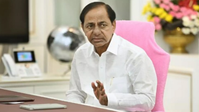 రుణమాఫీ అస్త్రం..