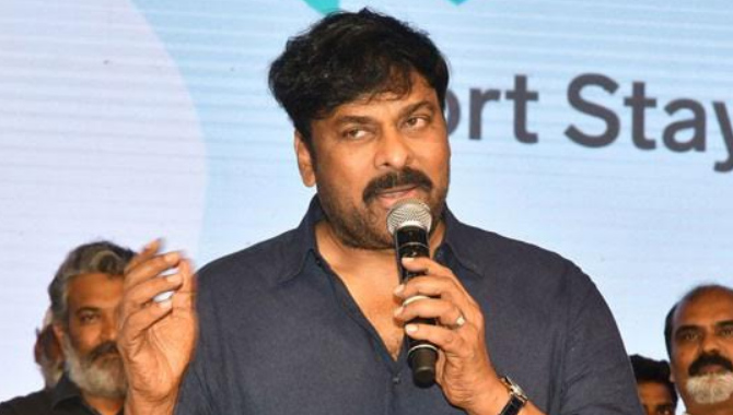 ఏపీ సర్కార్ పై చిరంజీవి డైరెక్ట్ ఎటాక్..!!