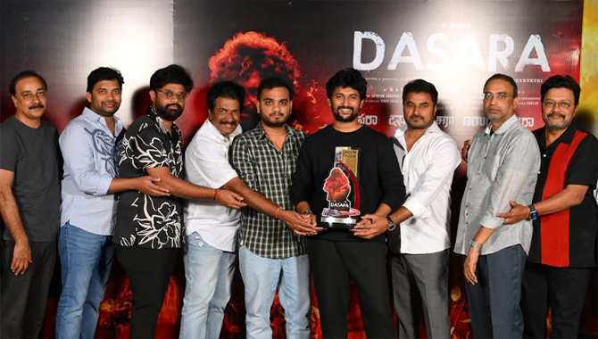 ‘దసరా’ గ్రాండ్ గా జరిగిన 100 డేస్ షీల్డ్స్ ప్రజంటేషన్ ఈవెంట్