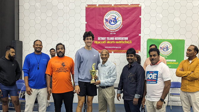 300 పైగా ఆటగాళ్లతో ఉత్కంఠంగా సాగిన డీటీఏ వాలీబాల్ టోర్నమెంట్