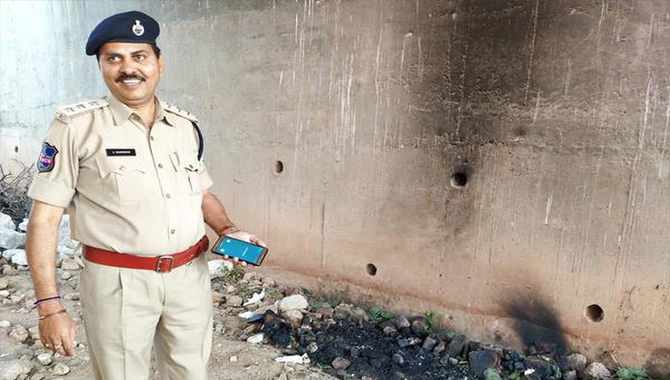 దిశ కేసులో కీలక పరిణామం