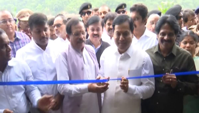 ఏపీలో భక్తి ఎక్కువ.. అందుకే అక్కడ అభివృద్ధి, ఆనందం ఏపీలో భక్తి ఎక్కువ.. అందుకే అక్కడ అభివృద్ధి, ఆనందం