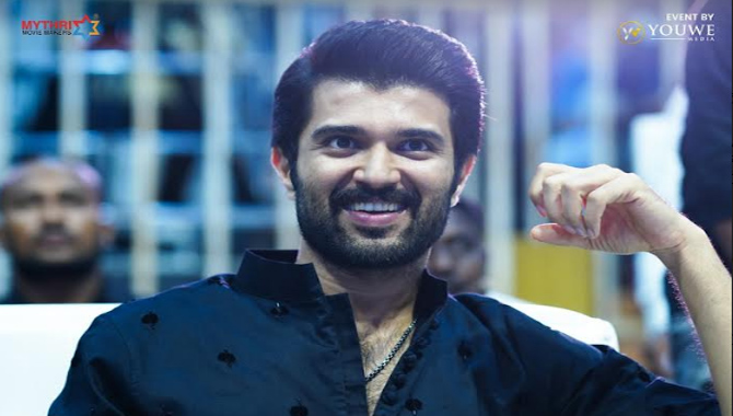 Big hearted Vijay Deverakonda to share 1 crore to 100 families to share his Kushi