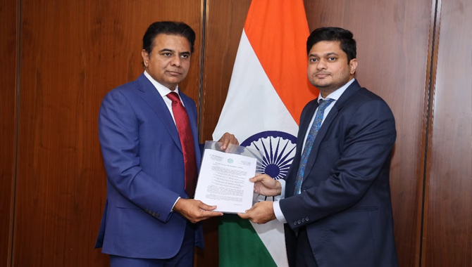 సిరిసిల్ల వాసుల విడుదలకు మంత్రి కేటీఆర్ ప్రయత్నాలు