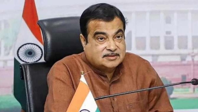 అలాంటి ప్రతిపాదనేదీ లేదు .. గడ్కరీ క్లారిటీ అలాంటి ప్రతిపాదనేదీ లేదు .. గడ్కరీ క్లారిటీ