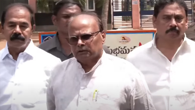 తప్పులు చేసిన నాయకులే ఆయన్ను… ఈ కేసులో