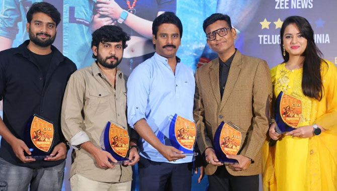 ప్రేక్షకులు అభిమానం అందుకున్న అష్టదిగ్బంధనం: దర్శకుడు బాబా పి.ఆర్