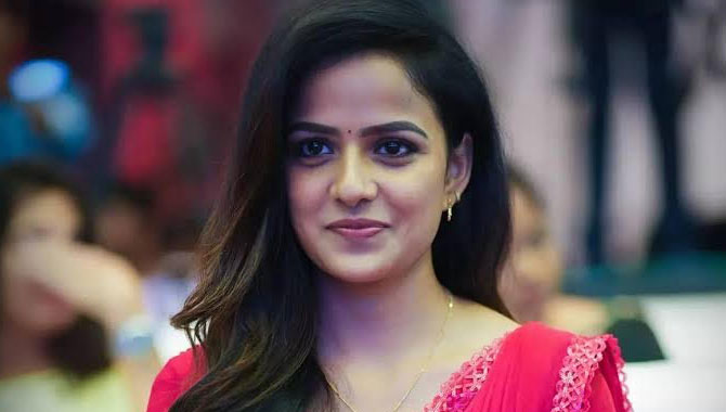 మ‌రో బ‌డా బ్యాన‌ర్‌లో బేబీ హీరోయిన్