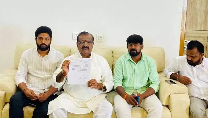 బీఆర్ఎస్ కు బిగ్ షాక్.. సీనియర్ నేత రాజీనామా