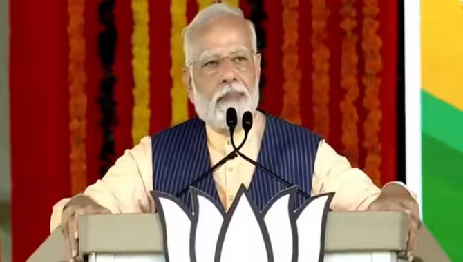 ఎన్టీపీసీ విద్యుత్ ప్రాజెక్టును జాతికి అంకితం చేసిన మోదీ