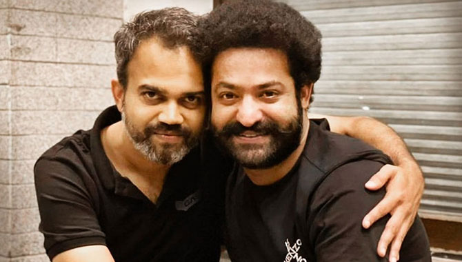 ఎన్టీఆర్‌, ప్ర‌శాంత్ నీల్ భారీ బ‌డ్జెట్ మూవీ..ఏప్రిల్ 2024 షూటింగ్ ప్రారంభం