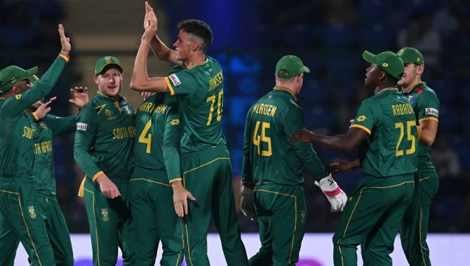 వరల్డ్ కప్‌ను ఘనంగా ఆరంభించిన సౌతాఫ్రికా.. లంకపై భారీ విజయం