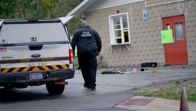 అమెరికాలో కాల్పులు