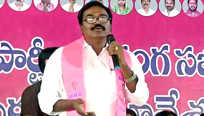 దమ్ముంటే తాను ఖమ్మంలో ఉన్నప్పుడే వస్తే.. వారికి