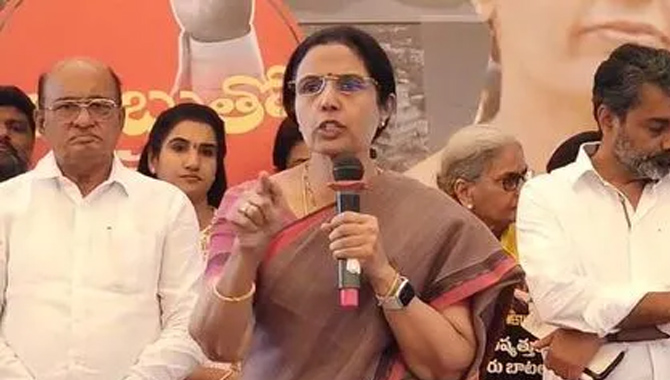 ఈ ప్రభుత్వానికి ఆ హక్కు ఎక్కడిది?:  భువనేశ్వరి