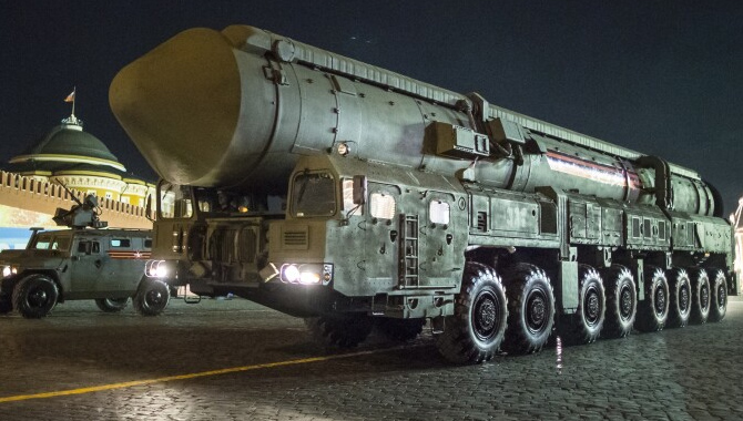 అణ్వస్త్ర ఒప్పందానికి రష్యా చెల్లుచీటీ