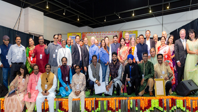 బే ఏరియాలో అలరించిన ఎఐఎ దసరా-దీపావళి వేడుకలు బే ఏరియాలో అలరించిన ఎఐఎ దసరా-దీపావళి వేడుకలు