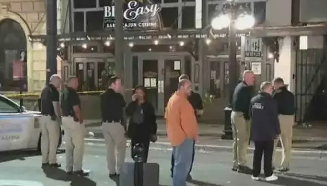 అమెరికాలో మరోసారి కాల్పులు