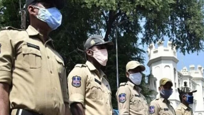 తెలంగాణ ప్రభుత్వం కీలక నిర్ణయం.. ఎమ్మెల్యేలు, ఎంపీలకు!