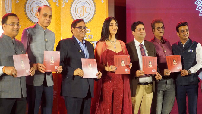 IJSF is the world’s biggest jewellery festival : Dinesh Jain, GJC Director and IJSF Convenor