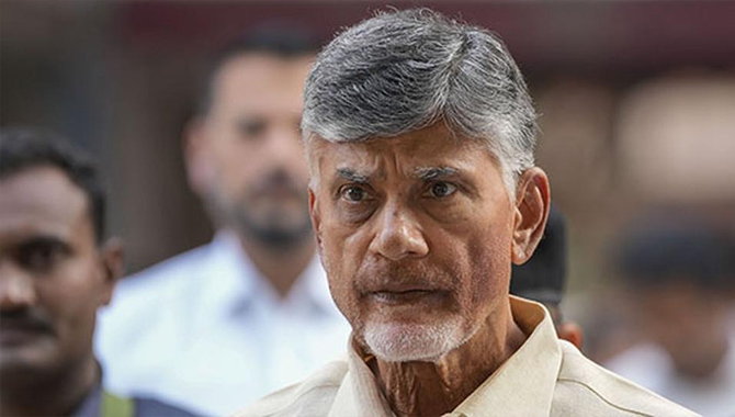 చంద్రబాబు ముందస్తు బెయిల్ పిటిషన్ పై.. విచారణ వాయిదా