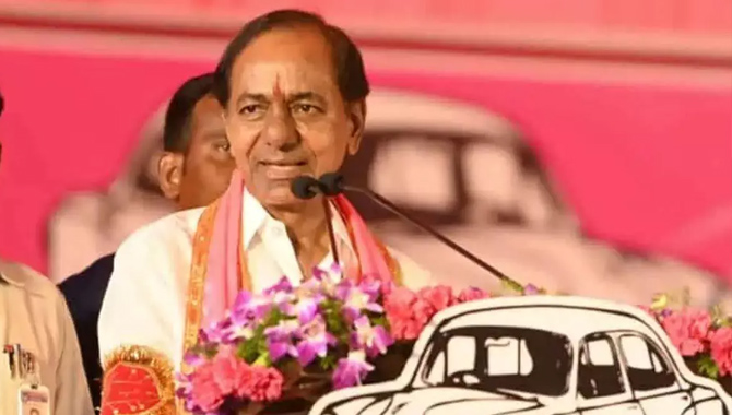 ఇక్కడి నుంచి పోటీ చేయడం దైవకృపగా భావిస్తున్నా : సీఎం కేసీఆర్