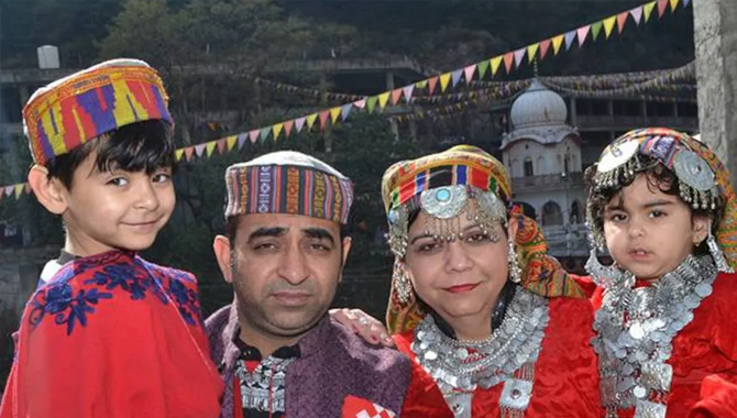 లండన్ లో విషాదం.. ప్రవాస భారతీయుని ఇంట్లో లండన్ లో విషాదం.. ప్రవాస భారతీయుని ఇంట్లో