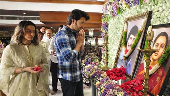 లెజెండరీ హీరో సూపర్ స్టార్ కృష్ణ గారి ప్రధమ వర్ధంతి