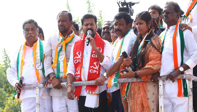 కాంగ్రెస్ అధికారంలోకి వస్తే.. వారిని ఆదుకుంటాం : రేవంత్ కాంగ్రెస్ అధికారంలోకి వస్తే.. వారిని ఆదుకుంటాం : రేవంత్