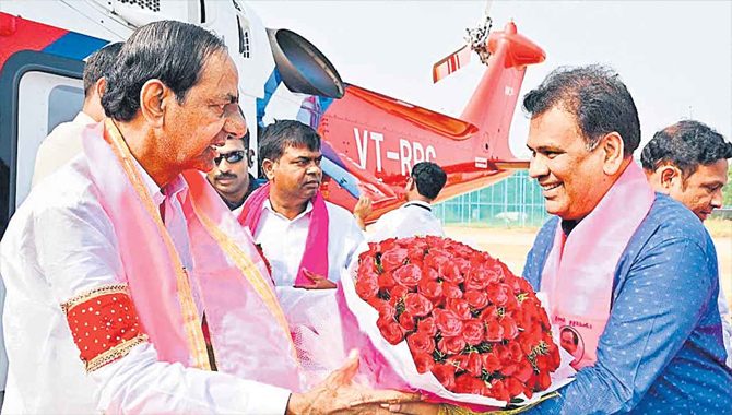 గల్ఫ్ బీమాపై మహేష్ బిగాల హర్షం