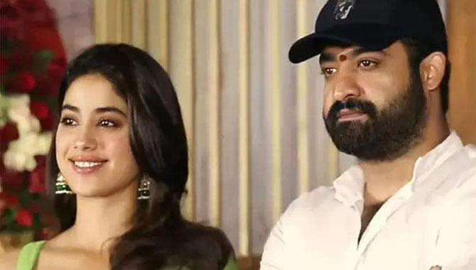 ఎన్టీఆర్, జాన్వీల బీచ్ సాంగ్‌