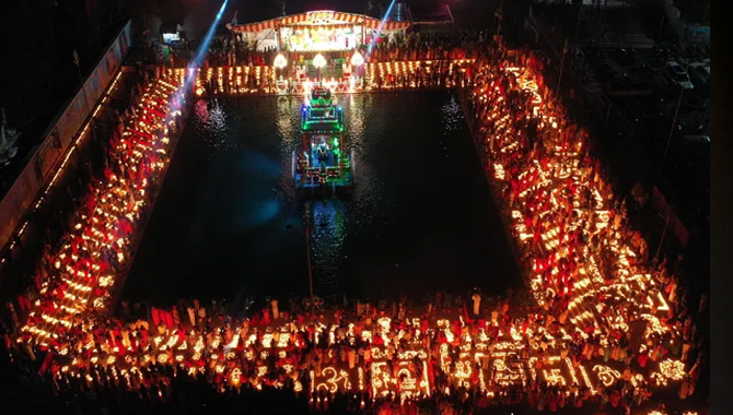 శ్రీశైల మహాక్షేత్రంలో కనుల పండువగా ..లక్ష దీపోత్సవం