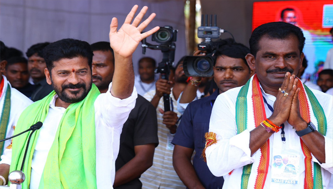 తెలంగాణ ఇచ్చిన కాంగ్రెస్ కు … ఒక్క అవకాశం : రేవంత్