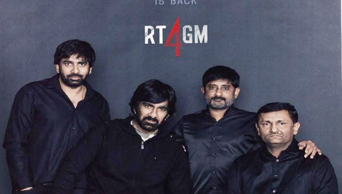 హిట్ కాంబోకి బ్రేకులు