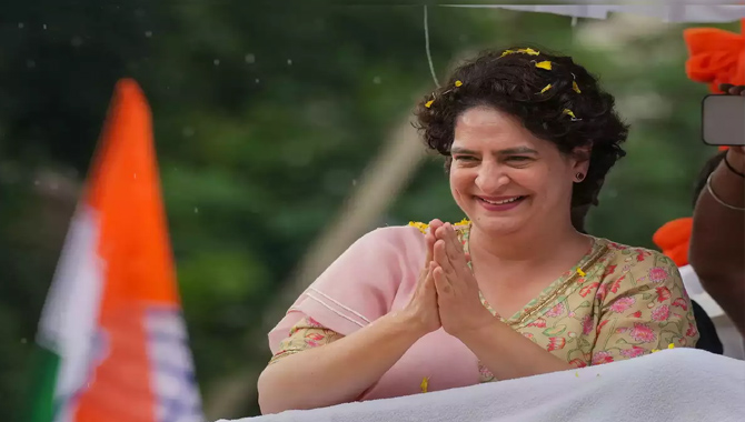 తెలంగాణలో ప్రియాంక గాంధీ 2 రోజుల ఎన్నికల ప్రచారం