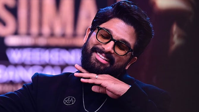 నెక్ట్స్ లెవెల్‌లో ఐకాన్ స్టార్ లైన‌ప్