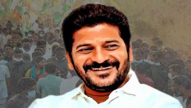 తెలంగాణ తొలి కాంగ్రెస్ సీఎం రేవంత్ రెడ్డి…