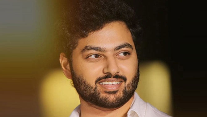 మోక్షు కోసం త్రివిక్ర‌మ్?