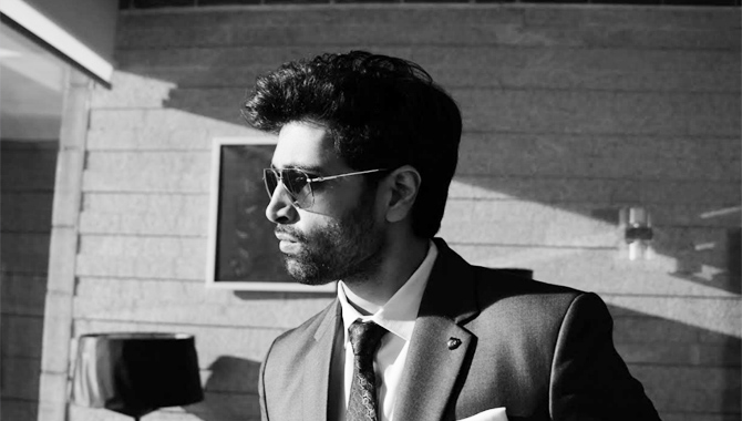 అడివి శేష్  ‘G2’ కోసం 5 అంతస్తుల లావిష్ గ్లాస్ సెట్- షూటింగ్ ప్రారంభం