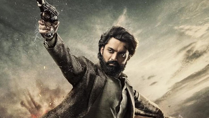 హీరోకు ఇష్టం లేకుండానే రిలీజ్ చేస్తున్నారా?