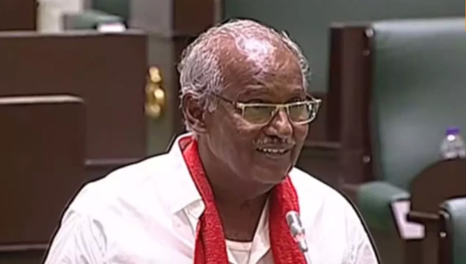 అలా అనడం మంచిది కాదు .. కొత్త ప్రభుత్వానికి అందరూ