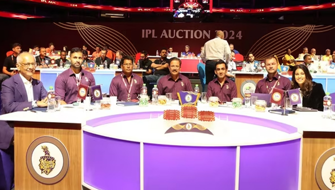 ఐపీఎల్ వేలంలో ‘వరల్డ్ కప్’ ఫ్లేవర్..