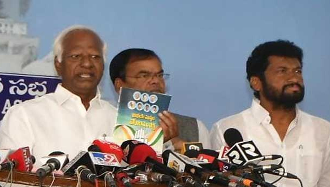 అధికారంలోకి రాగానే డిసెంబర్ 9న : కడియం