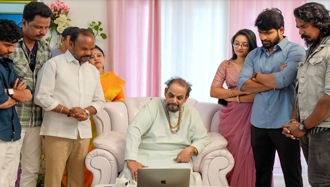 ప్రముఖ గేయ రచయిత శివశక్తి దత్త చేతుల మీదుగా ‘ప్రేమకు జై’ టీజర్ లాంచ్