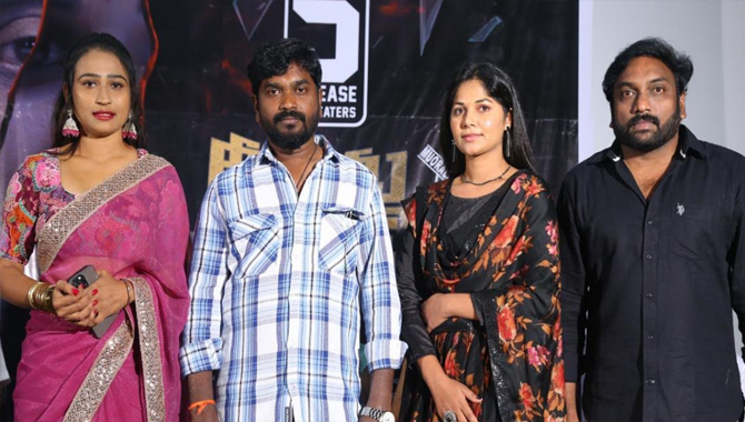 ‘యానిమల్’ లాంటి ఇంటెన్స్ కంటెంట్ తో ‘దీనమ్మ జీవితం’ తప్పకుండా అందరినీ అలరిస్తుంది : చిత్ర యూనిట్