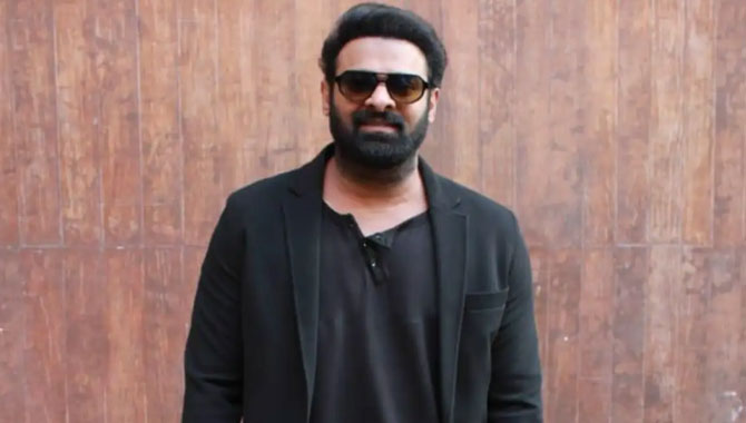 ప్ర‌భాస్ సినిమా చంద్ర‌ముఖిని మించి ఉంటుంద‌ట‌!