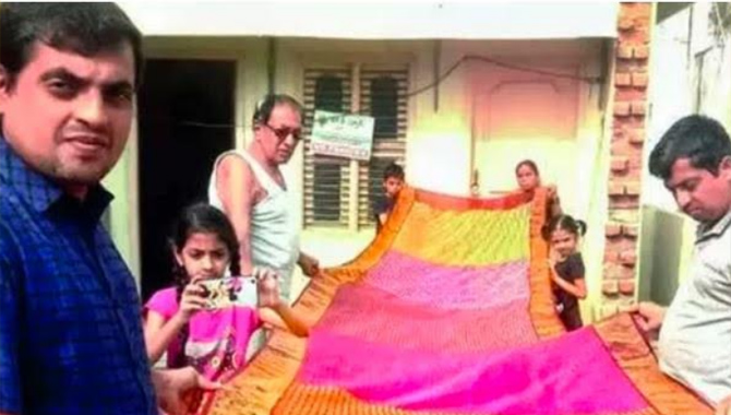 అయోధ్య సీతమ్మకు ధర్మవరం పట్టుచీర