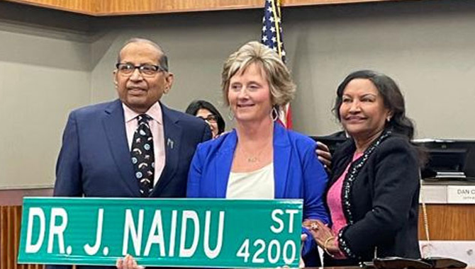 అమెరికాలో ఏపీ వాసికి అరుదైన గౌరవం.. ఓ వీధికి