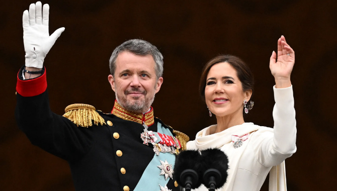 900 ఏళ్ల డెన్మార్క్ చరిత్రలో… ఇదే ప్రథమం