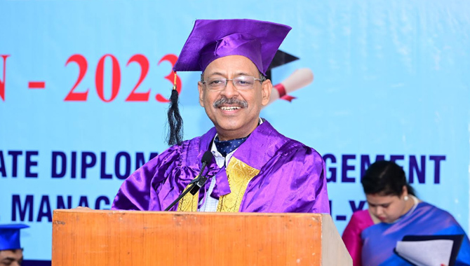 ASCI హైదరాబాద్ PGDM బ్యాచ్ III మరియు PGDM (హాస్పిటల్ మేనేజ్మెంట్) బ్యాచ్ XVI కోసం కాన్వొకేషన్ వేడుకను నిర్వహించింది